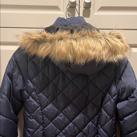 Sporto Navy Quilted woman’s S Coat with Faux Fur Trim the faux fur removable😃 - Picture 7 of 15
